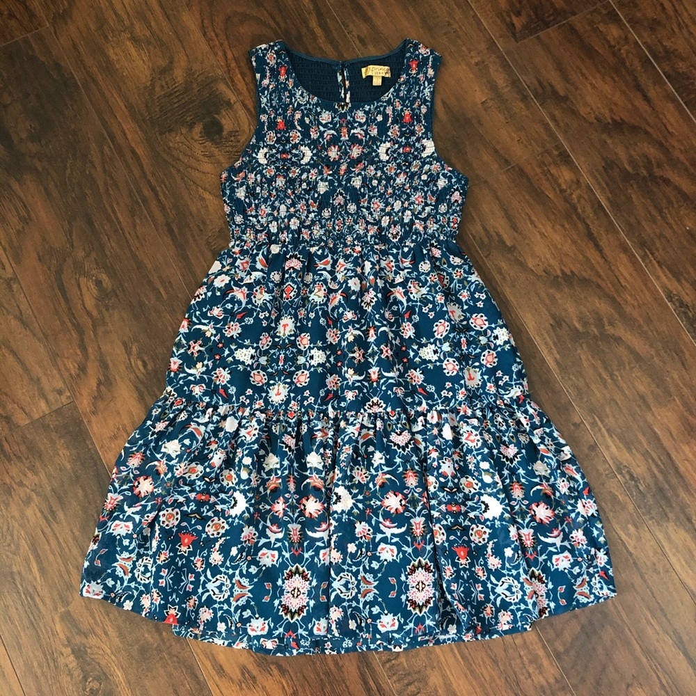 Princess Vera Wang Chiffon Smocked Floral Dress Womens S